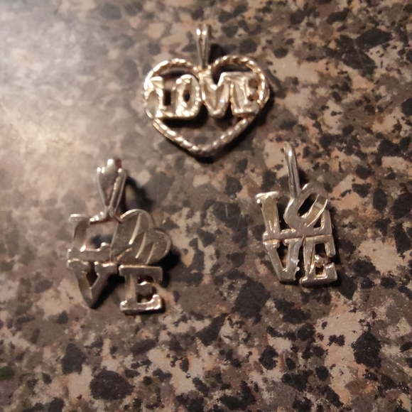 Sterling Silver Bundle Heart Love Pendants - Picture 4 of 4